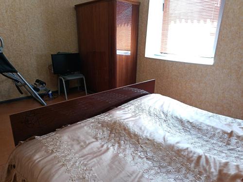 Postel nebo postele na pokoji v ubytování Pambak home