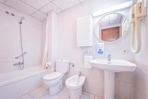 Ванная комната в Hotel La Perla D'Olot