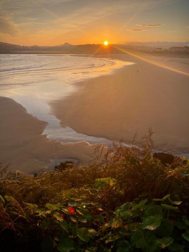 Apartamento playa pádel piscinas parking