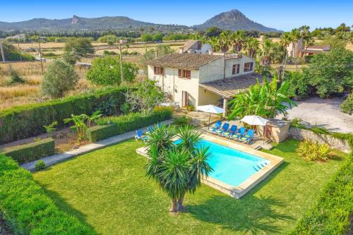 Villa Taberna by Villa Plus