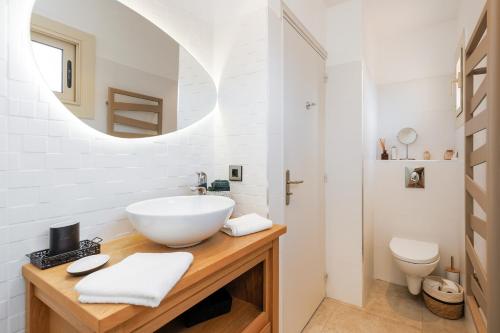 Ванная комната в Duplex Charmant et Central Cannes Forville