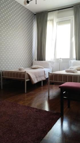HABITACION PLAZA ZABALBURU