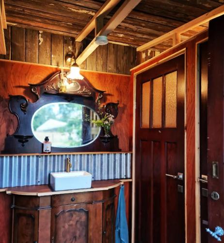 Galería fotográfica de Strackxhoeve Yurt 'Haardpeer' en Laakdal