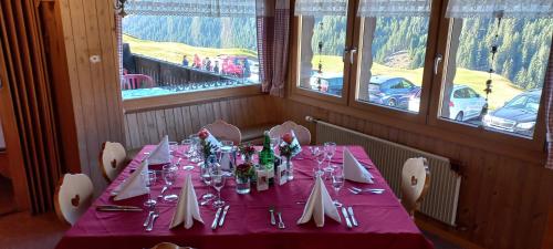 Gambar di galeri bagi Gasthaus Bellawiese di Sankt Antönien
