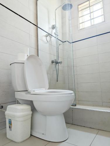 Bilik mandi di EYIRBA