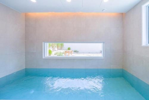 Bazén v ubytování Chuncheon Wolhadam Pool Villa nebo v jeho okolí