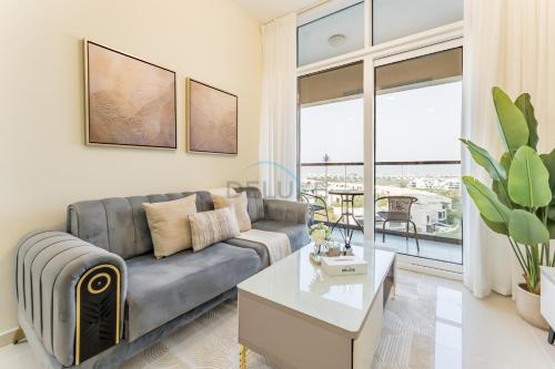 Conveniently Located Minutes from Dubai Hills Mall, Park, Golf Club, and Essential City Landmarks 1BR with Premium Facilities, Damac Hills Golf Vita A, Damac Hills 1 by Deluxe Holiday Homes