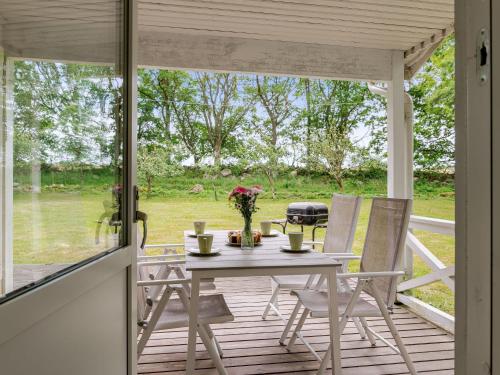Μπαλκόνι ή βεράντα στο Holiday Home Gyllebo by Interhome