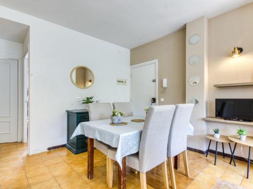 Apartment Port Emporda by Interhome