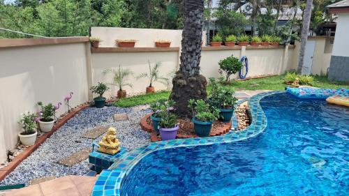 Piscina a Big Comfortable Villa o a prop