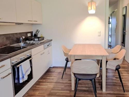 Η κουζίνα ή μικρή κουζίνα στο Apartment Justine - Top 9 by Interhome