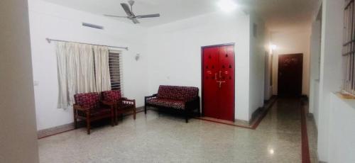 Posezení v ubytování Siva Sakthi Das Brindhavanam