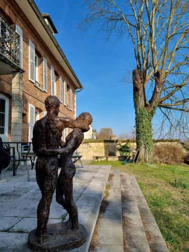 Edifici on està situat l'hostal o pensió