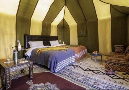 Letto o letti in una camera di Fantastic luxury Desert camp