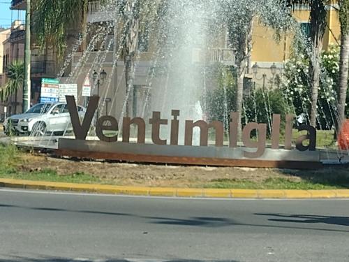 Gallery image of CASA FRONTE MARE in Ventimiglia