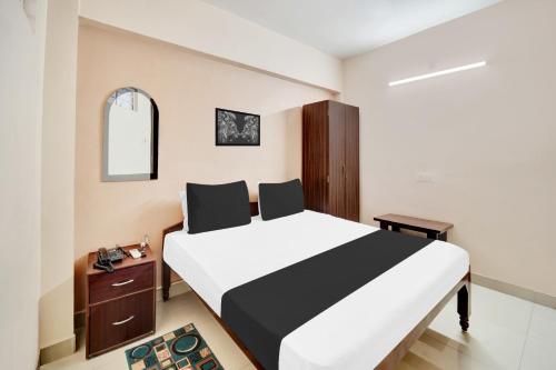 Hotel O NINETEEN DEGREE Dhanbad Bus Standにあるベッド