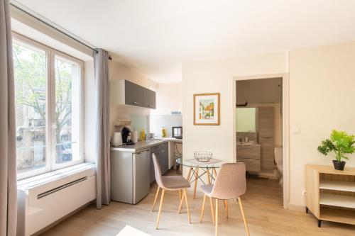 Le Creuzot, Studio proche de la place Wilson
