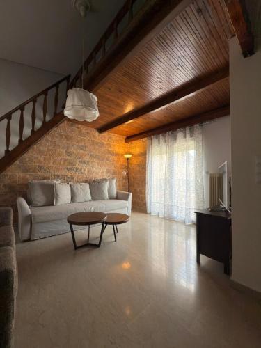 LoftElia Escape Itea - between Delphi and Galaxidi