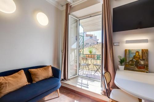 Romantic Studio with Balcony near Navona Square