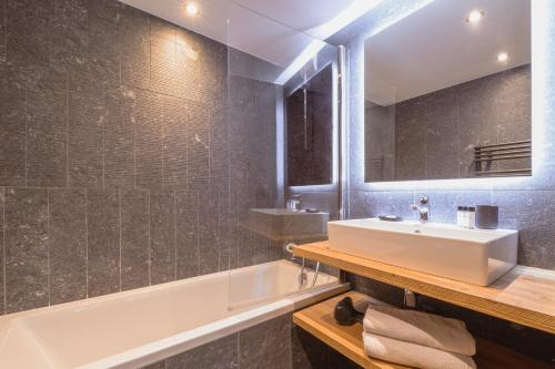 Bilik mandi di TERRESENS - L'Eclat des Veriaz - Megève - Praz-sur-Arly - New