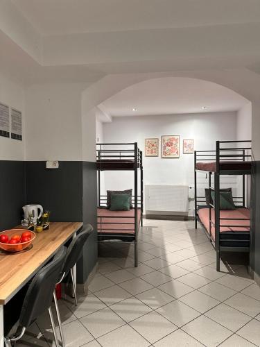 Gołębia Group Room