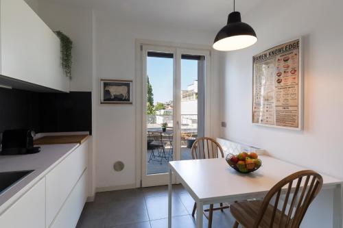 Rolandi Duplex with Terrace