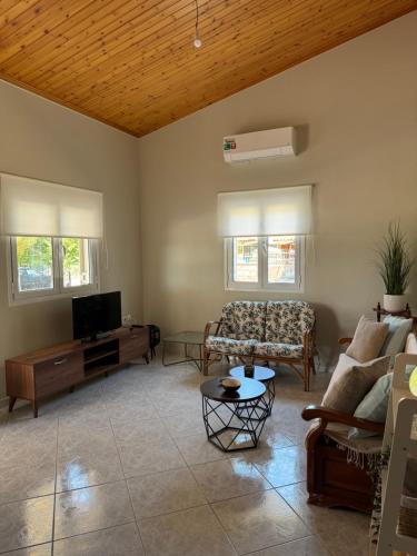 Kymata Sea View Retreat