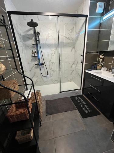 Et badeværelse på Charme et calme