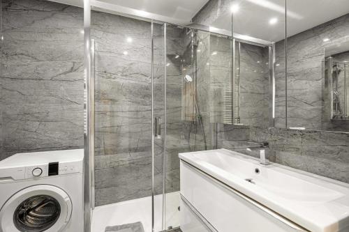 Gorgeous apartment - Near Beach - 2BR-6p