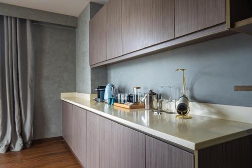 Una cocina o cocineta en S Resort El Nido Managed by H Hospitality Group