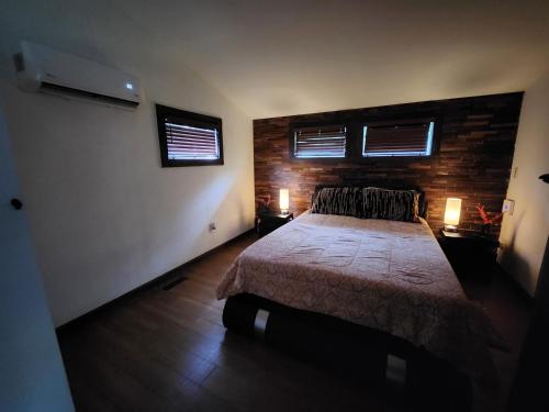 Gallery image of little cozy house in a village in Mountain Dale