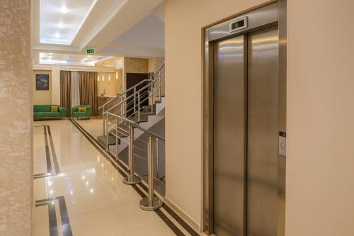 トビリシにあるHotel Grand Palaceのギャラリーの写真