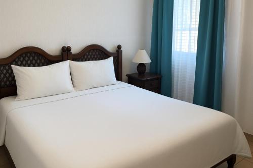 Imagen de la galería de Beautiful apartment with a pool, en Ixtapa