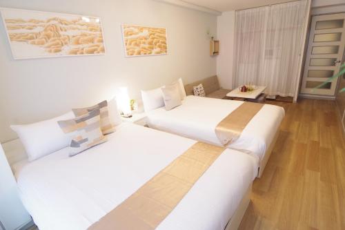 Matsuyamachi Shimanouchi Building - Vacation STAY 19185