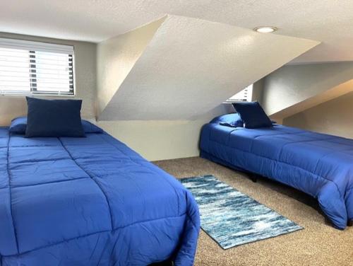 Gallery image of Rogue River Landing Resort Cabins in Gold Beach