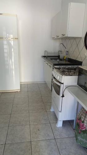 Edícula Gigáにあるキッチンまたは簡易キッチン