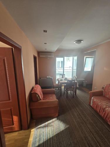 Posezení v ubytování Apartman Orange Budva