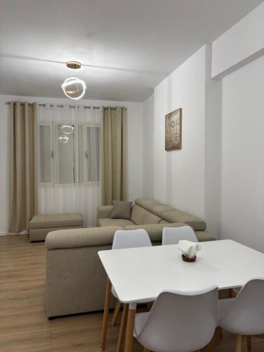 Gold Opal Apartment