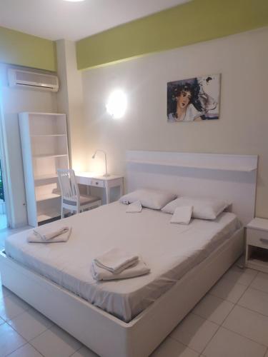 Pavlos 1st Floor Apartment in Kalamata