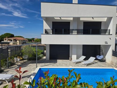 PINIA Ville