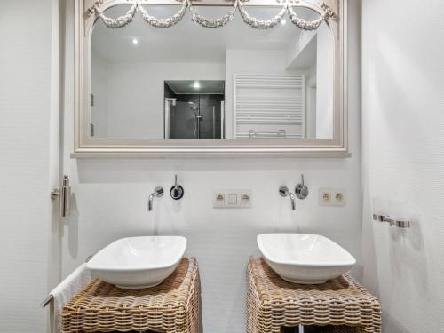 Ένα μπάνιο στο Luxury 4-bedroom apartment with large terrace