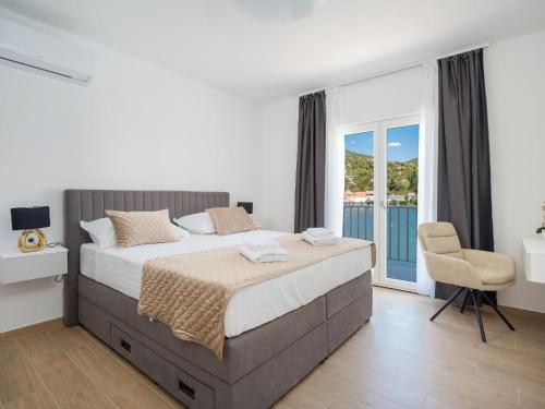 Letto o letti in una camera di Villa SENKA - Four Bedroom Villa