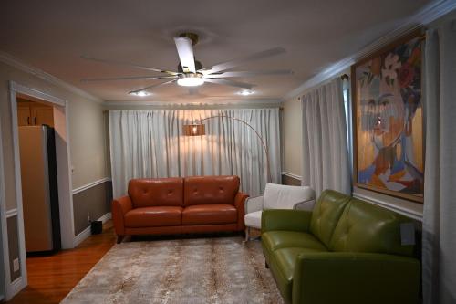 Fotografie z fotogalerie ubytování Welcome to your cozy cornered house! v destinaci Decatur