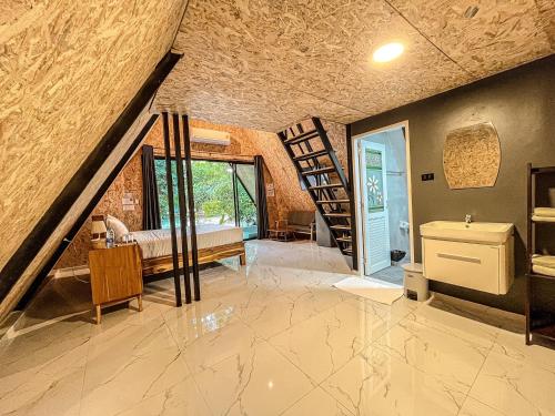 Gambar di galeri bagi Manta Resort di Ban Khao Tok