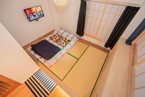 2 min walking distance to station cozy room in central tokyo