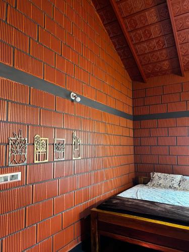 Katil atau katil-katil dalam bilik di The Red Brick Homestay