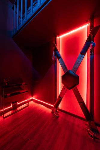 Love room - Luxuria Avignon photo 12