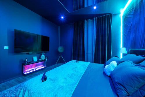 Love room - Luxuria Avignon photo 13