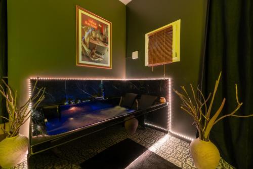 Love room - Luxuria Avignon photo 14