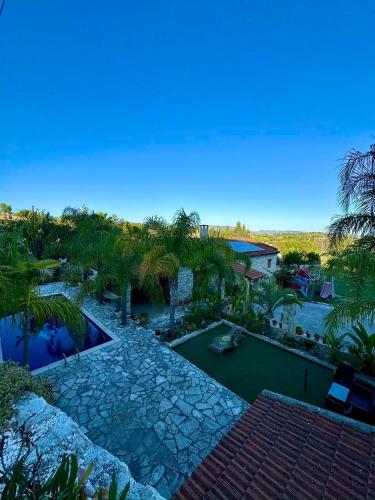 Villa Paradise - Stonewood Traditional